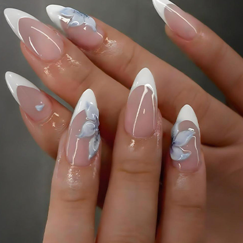 Artificial nail set with elegant blue flower designs Kalsten