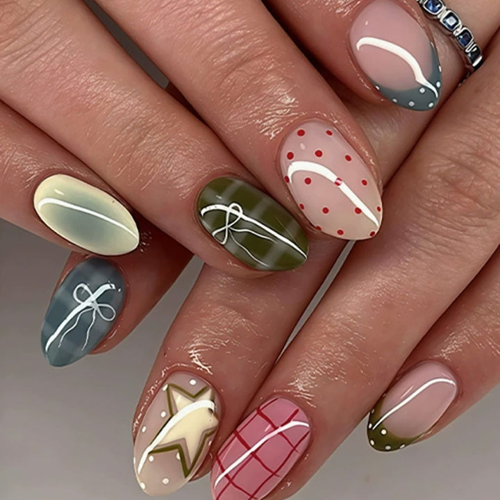 Decorative Press-On Nail Art Set with Geometric Patterns