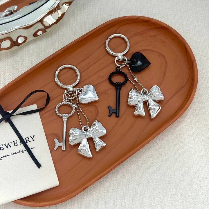 Silver Charm Keychain Kalsten