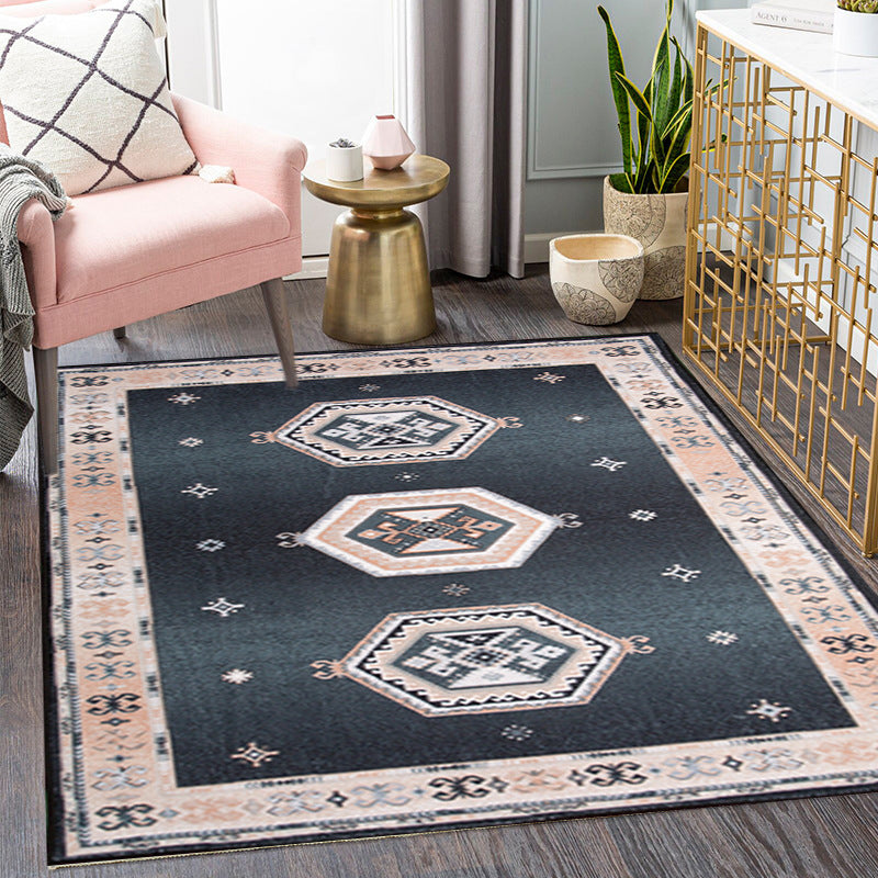Vintage Floral Design Area Rug Kalsten