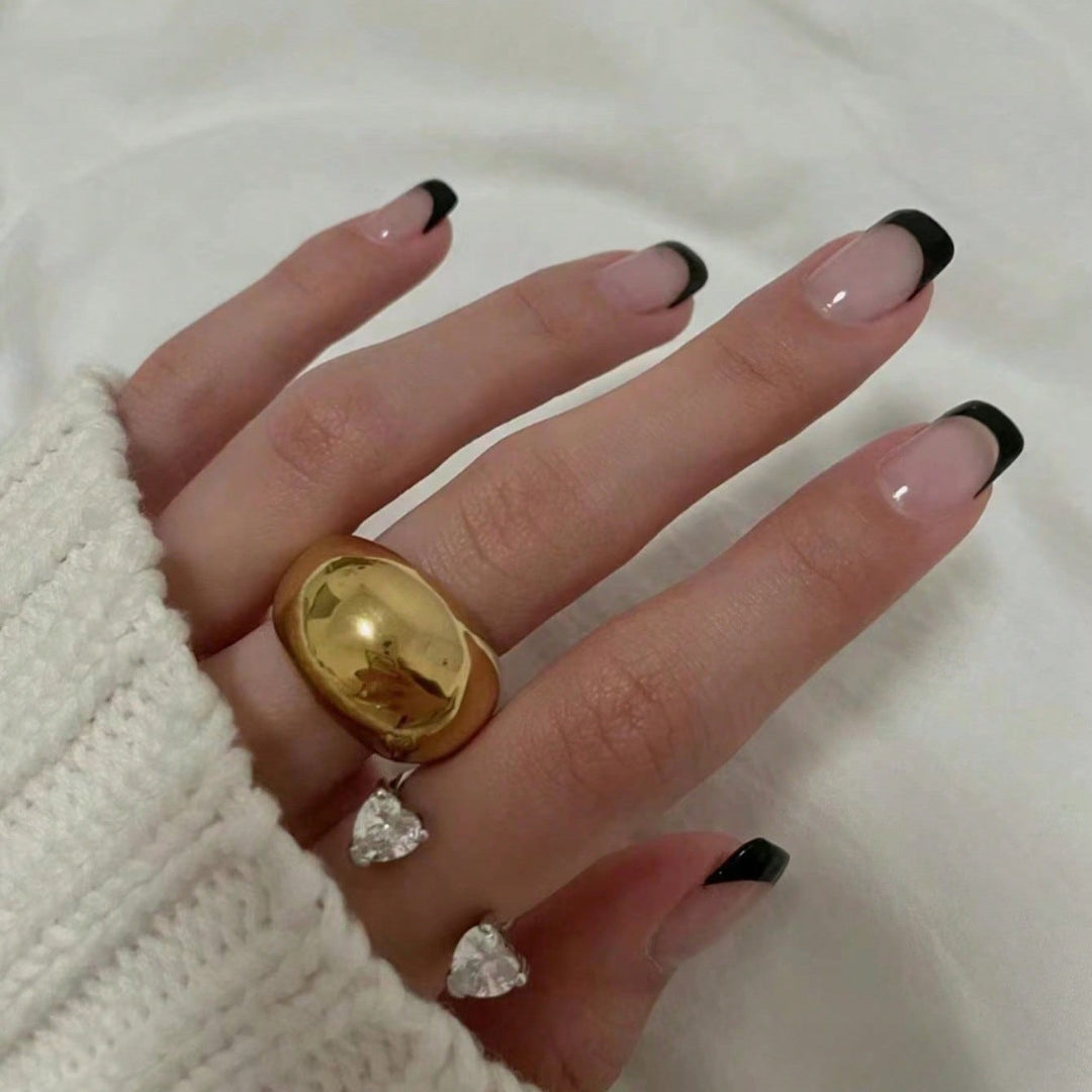 Elegant Gold Ring