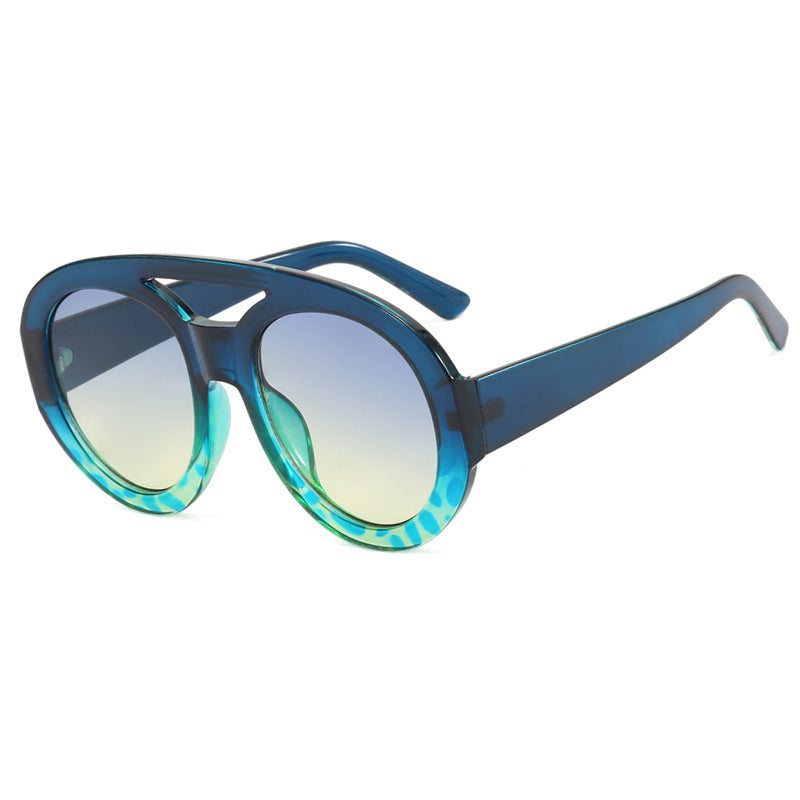 Ladies elegant sunglasses with fashionable design Kalsten