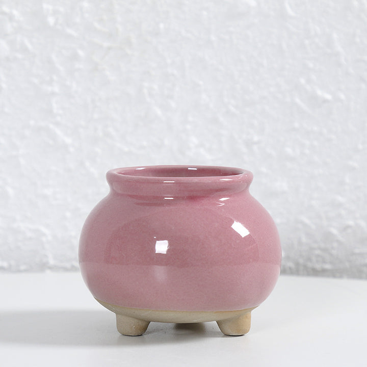 Contemporary Curved Ceramic Vase Kalsten