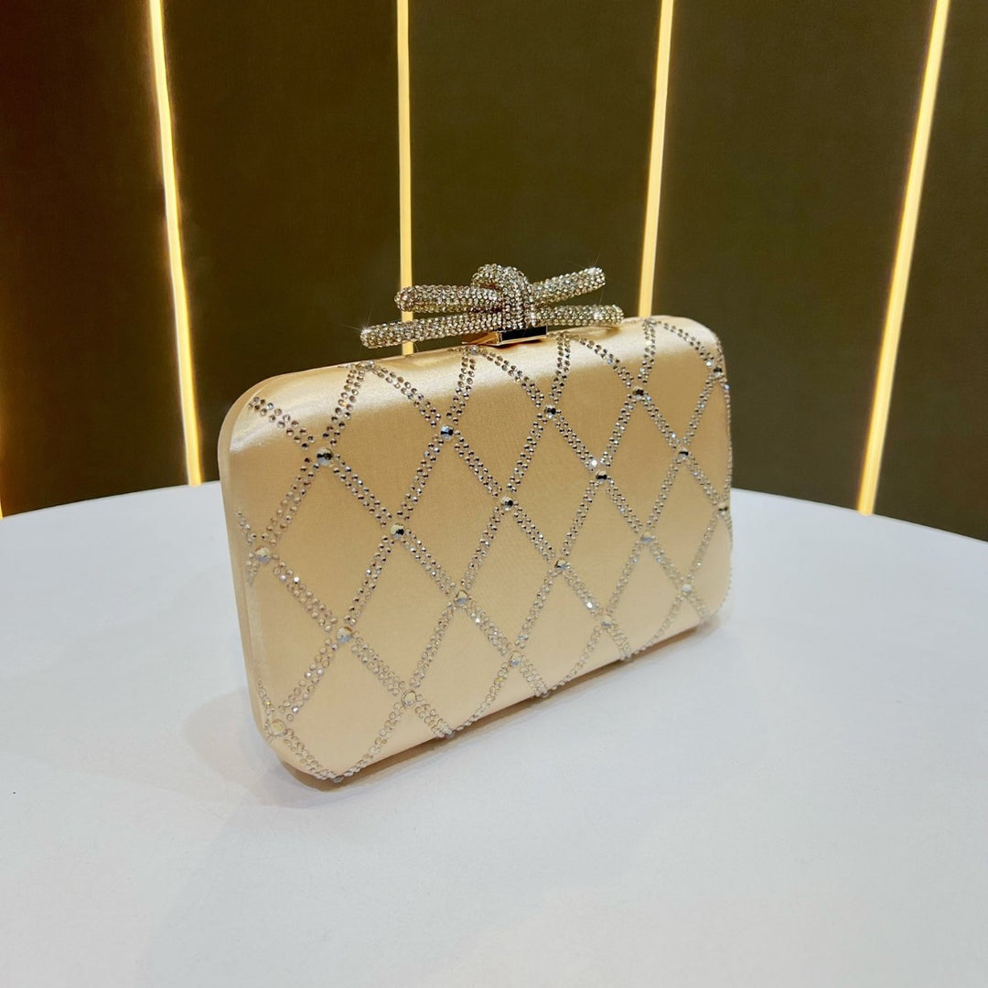 Decorative Rhinestone-Studded Evening Clutch