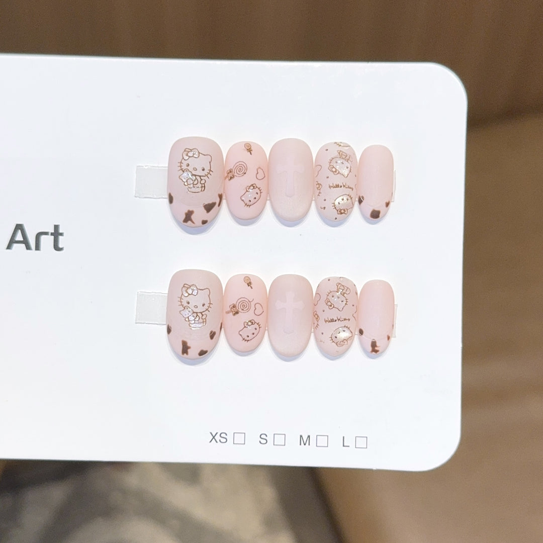 Nail art set with playful Hello Kitty motif Kalsten