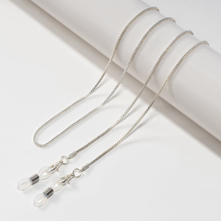Minimalist Eyewear Chain Kalsten