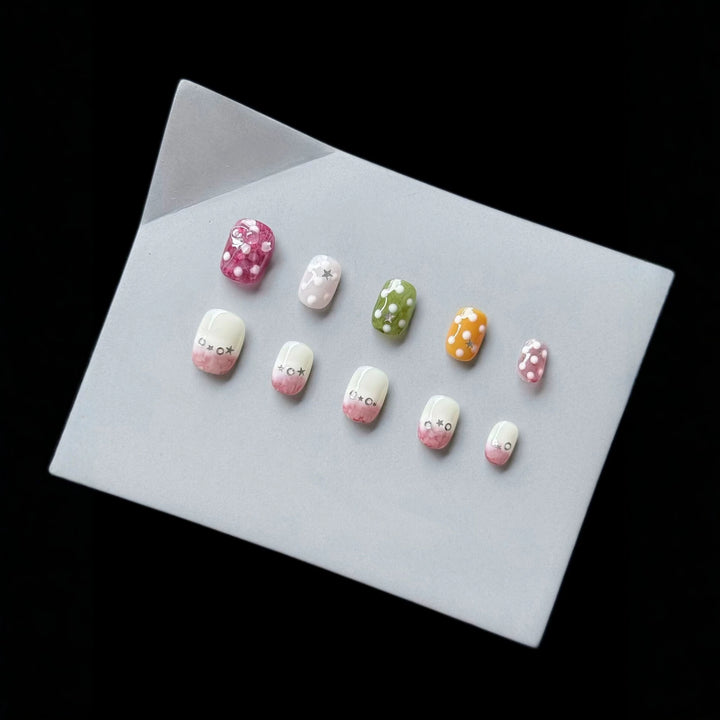 Custom Artistic Nail Collection