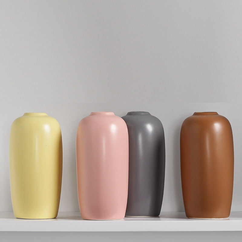 Modern Sculptural Ceramic Vase Kalsten