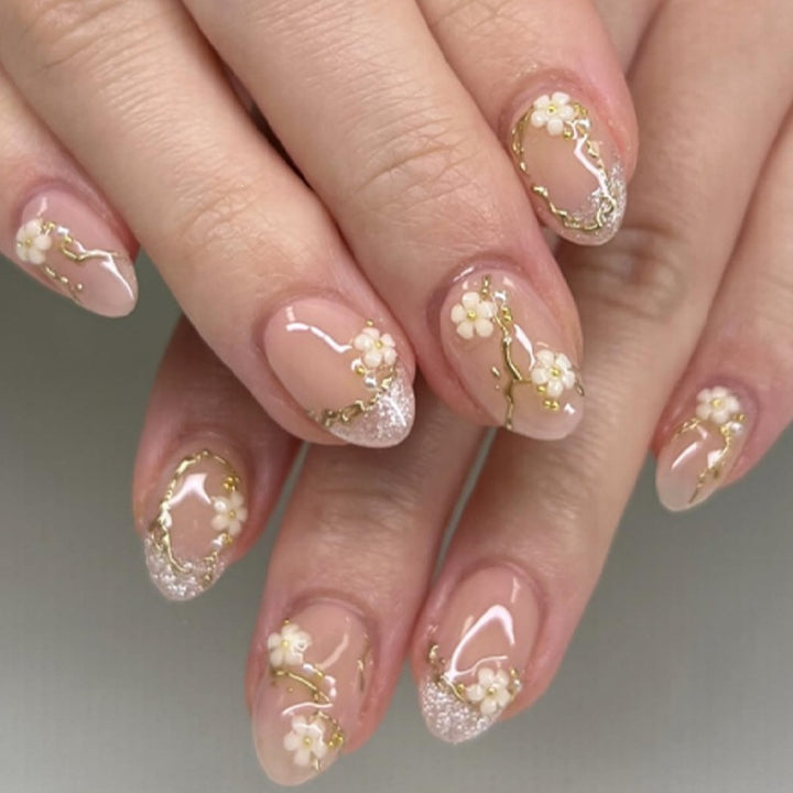 Creative nail art set with delicate flower decoration and glitter elements Kalsten