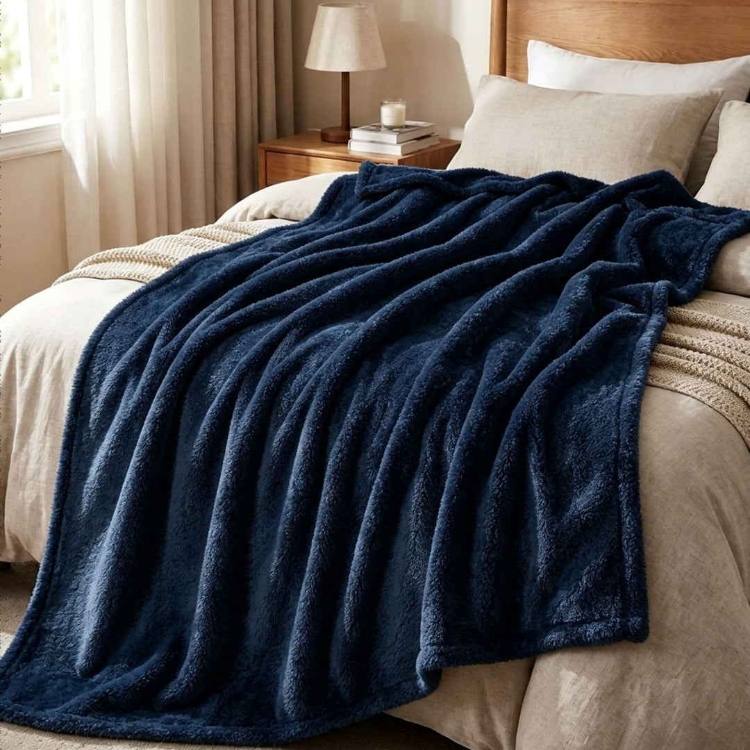 Luxurious Soft Velvet Throw Blanket