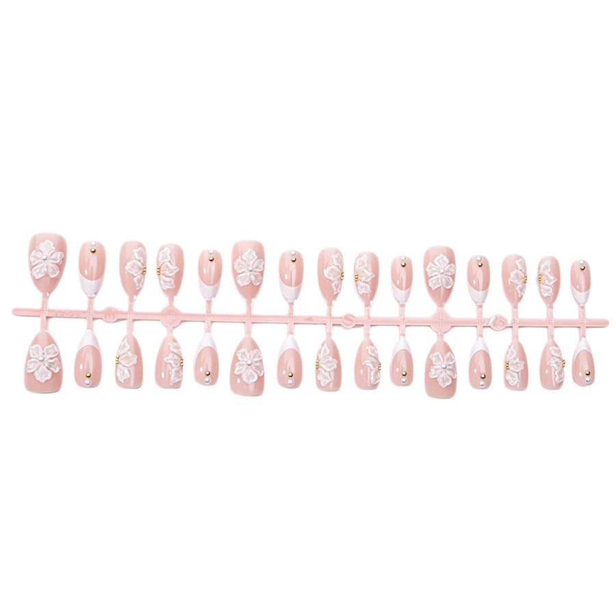 Nail art set with delicate floral patterns and elegant details Kalsten