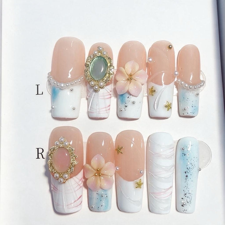 Floral Embellished Press-On Nail Set