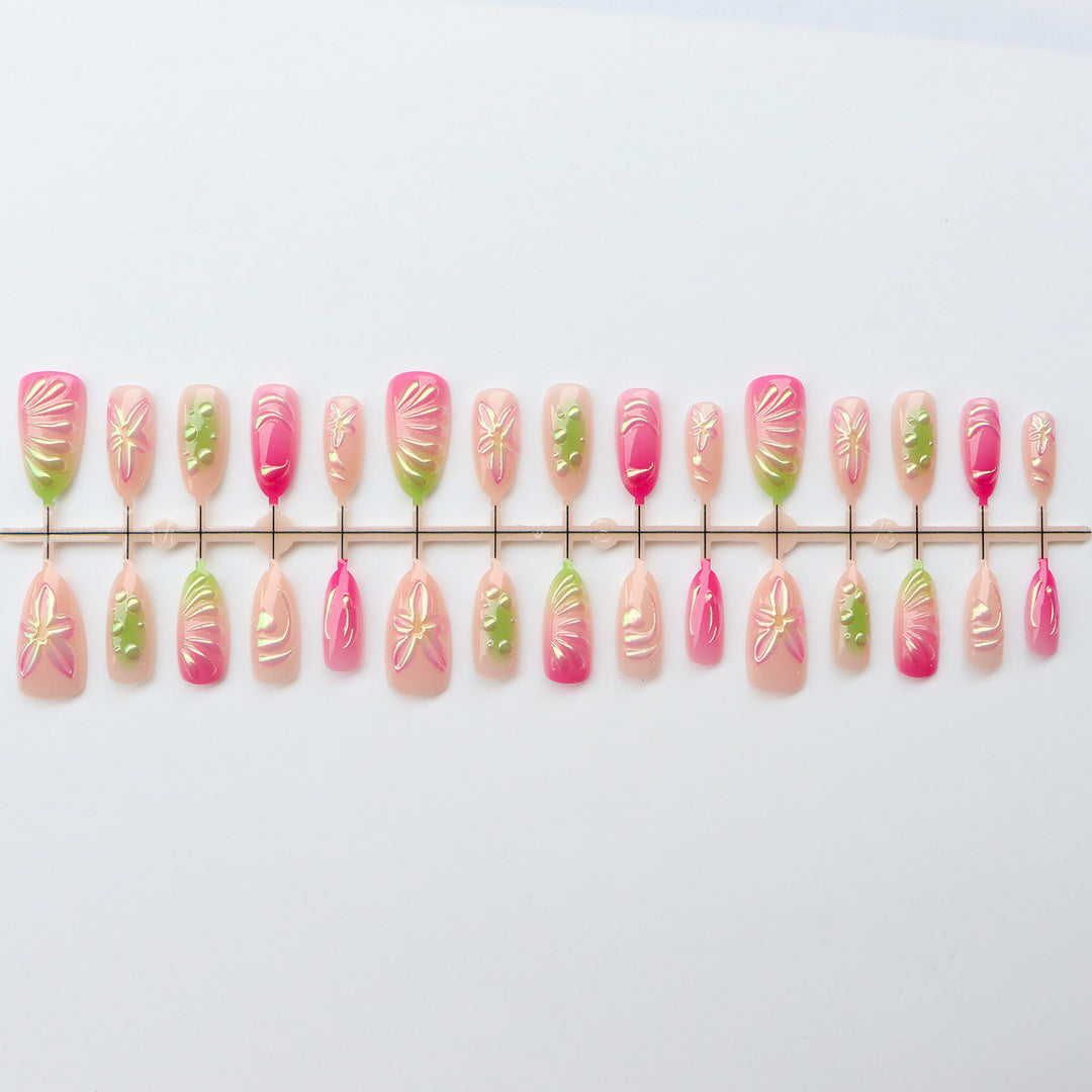 Detailed Floral Nail Art Set
