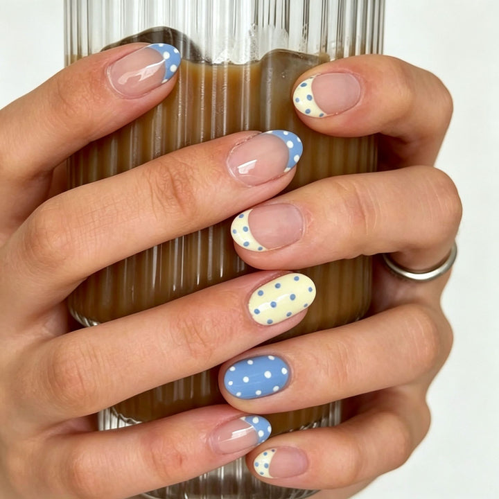 Elegant Press-On Nail Tips with Decorative Bow Kalsten