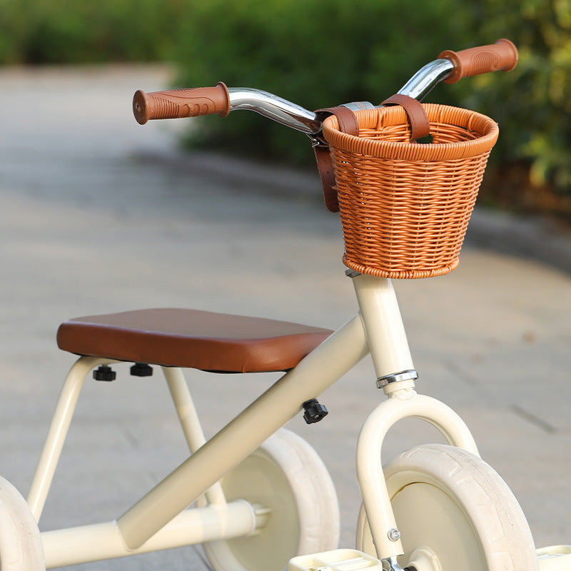 Ladies stylish basket made of woven material Kalsten