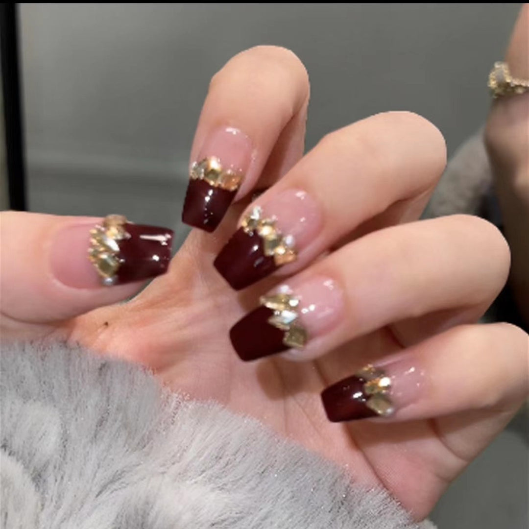 Premium Decorative Press-On Nail Set