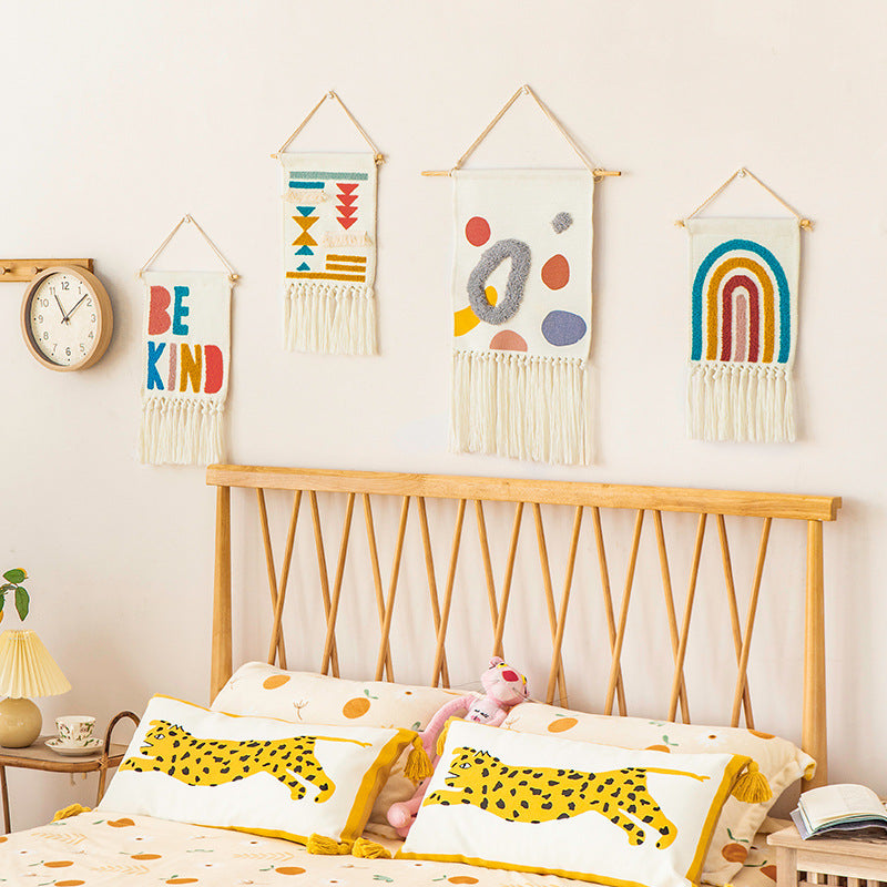 Boho wall hanging made of woven cotton with hand-tufted appliqués and fringes Kalsten