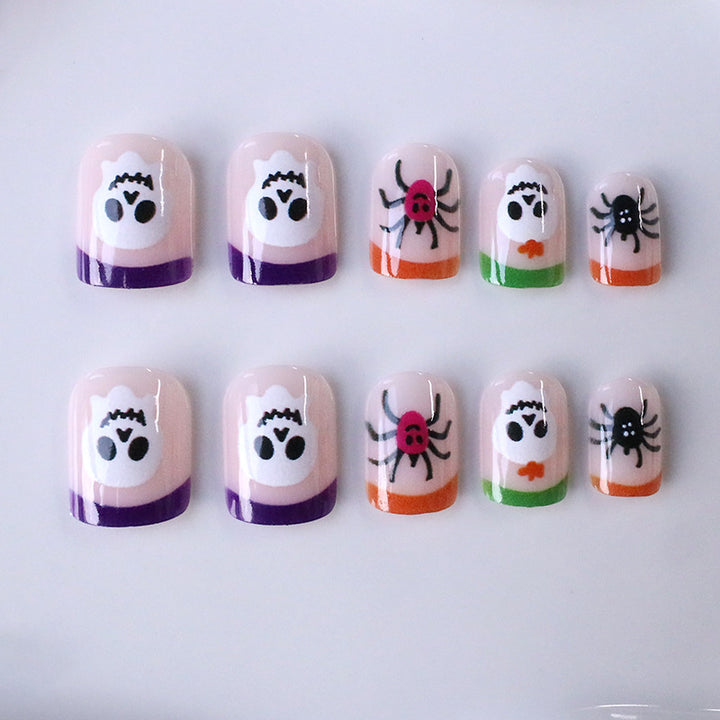Halloween-Themed Nail Art Kalsten