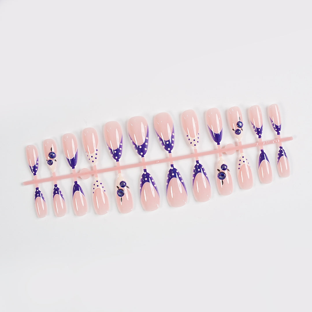 Creative Press-On Nail Art Set