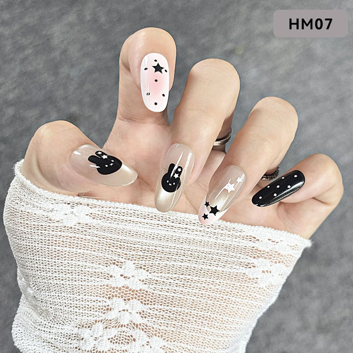 Artistic Press-On Nail Design Kalsten