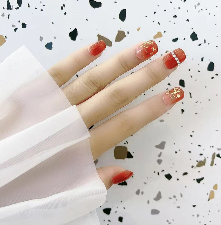Stylish Nail Art Kalsten