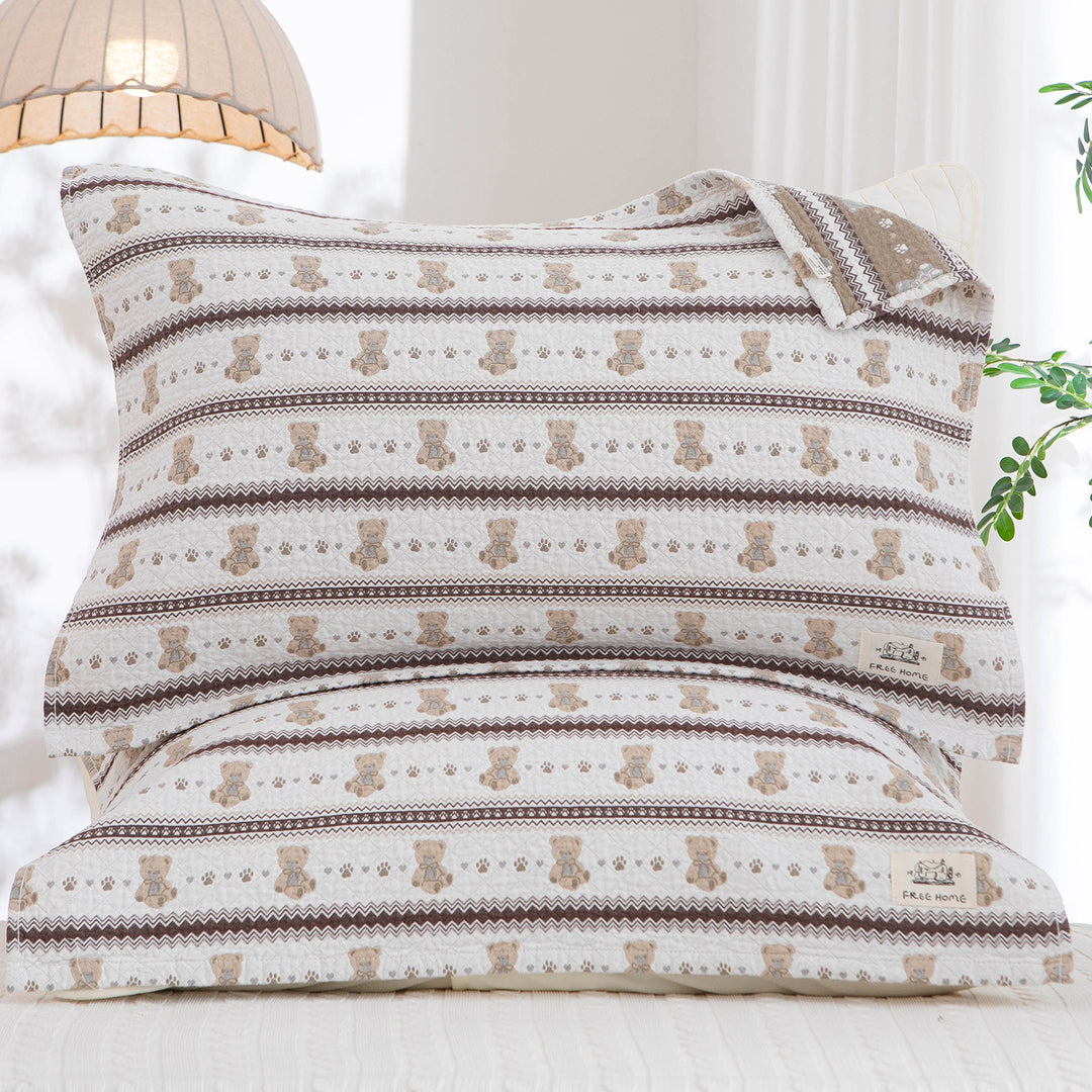 Ladies pillowcase with playful horse motif Kalsten
