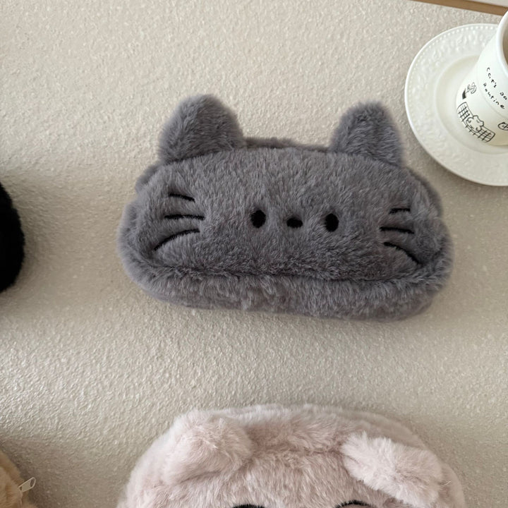 Care pillow with cute cat design Kalsten