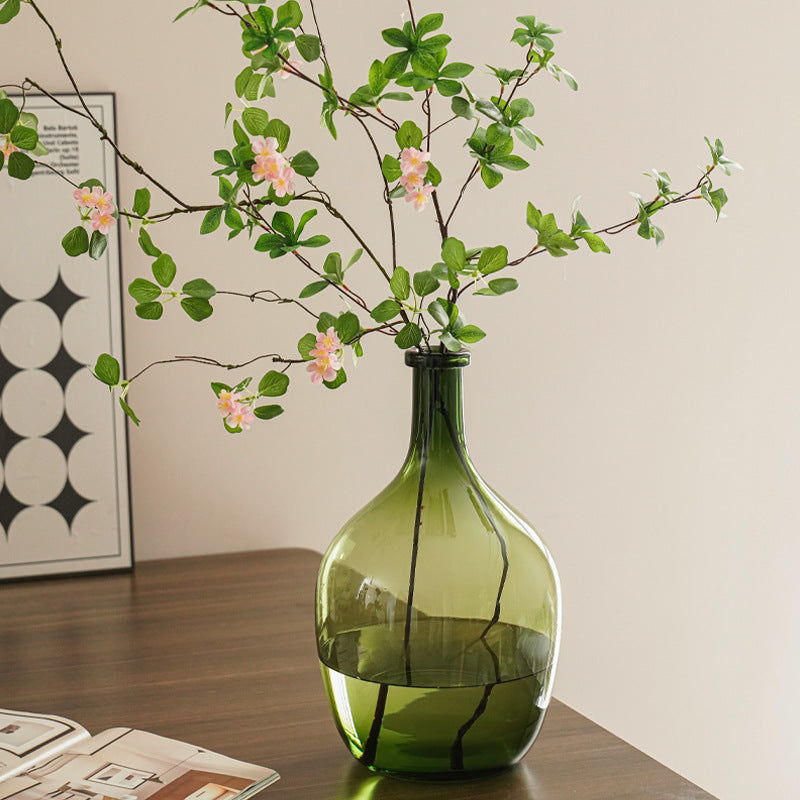 Elegant Glass Vase Kalsten