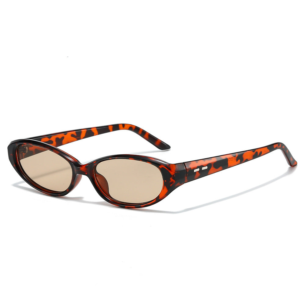 Sleek Retro-Inspired Oval Sunglasses Kalsten