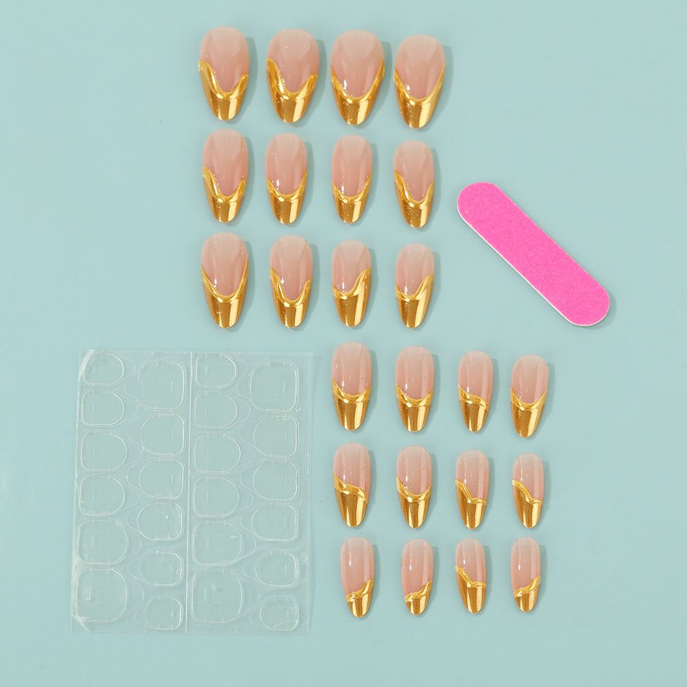 Artificial nails with elegant gold accent Kalsten