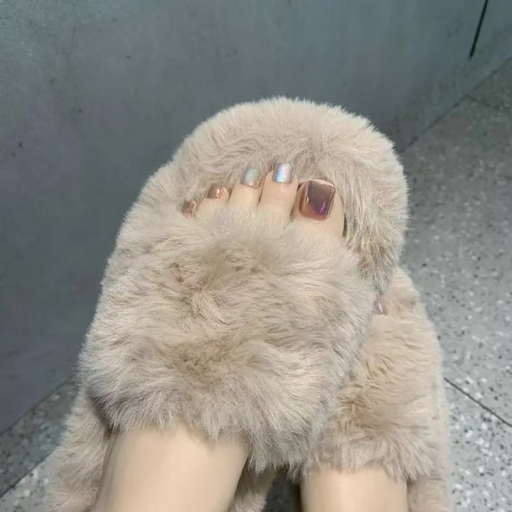 Cozy Faux Fur Slippers Kalsten