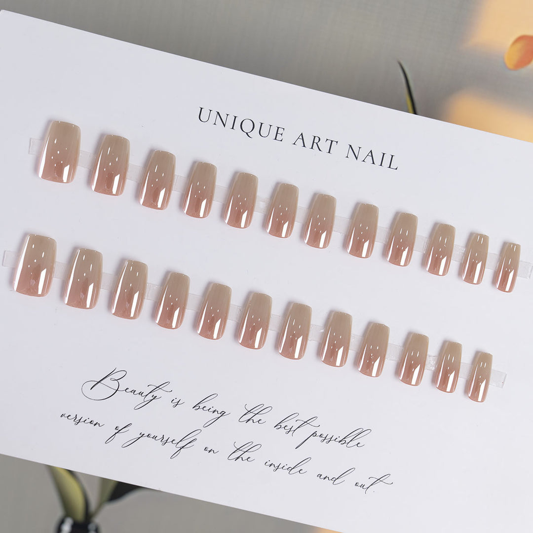 Long-Lasting Glossy Press-On Nail Set