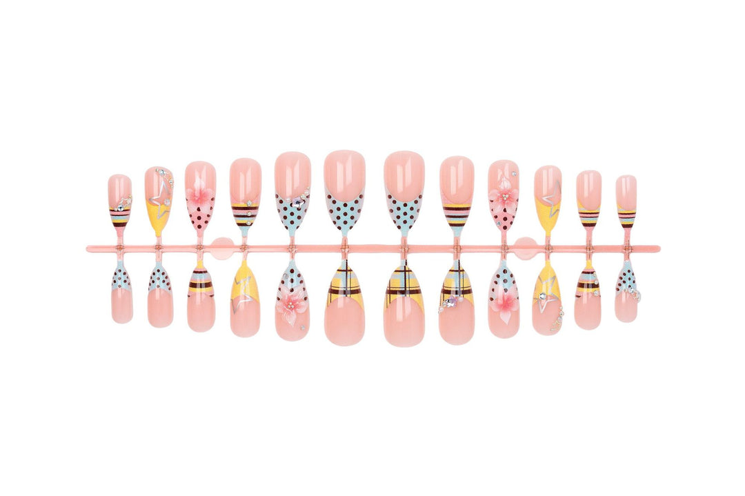Creative nail art set with floral and geometric designs Kalsten