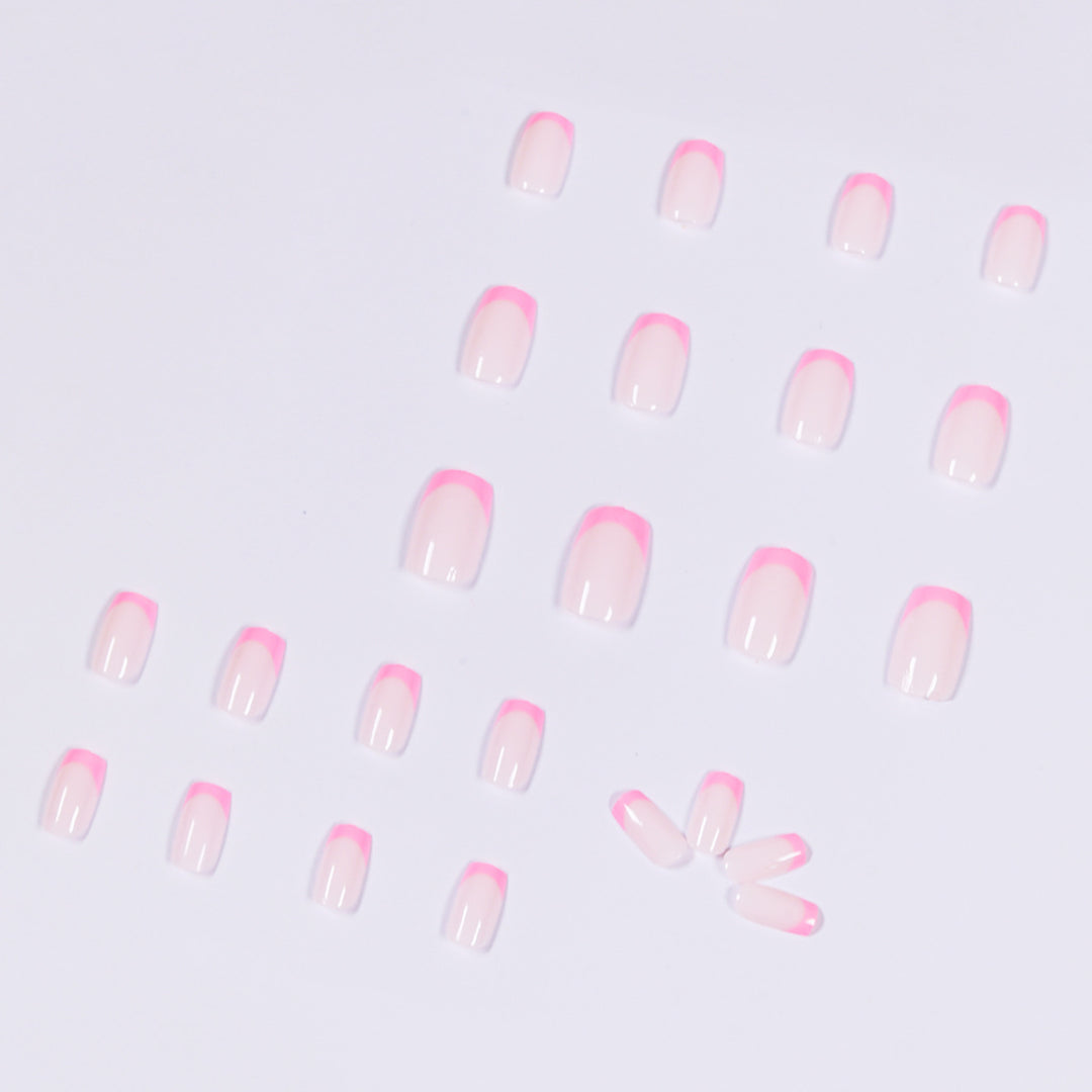 Artificial nail art with elegant French tip Kalsten