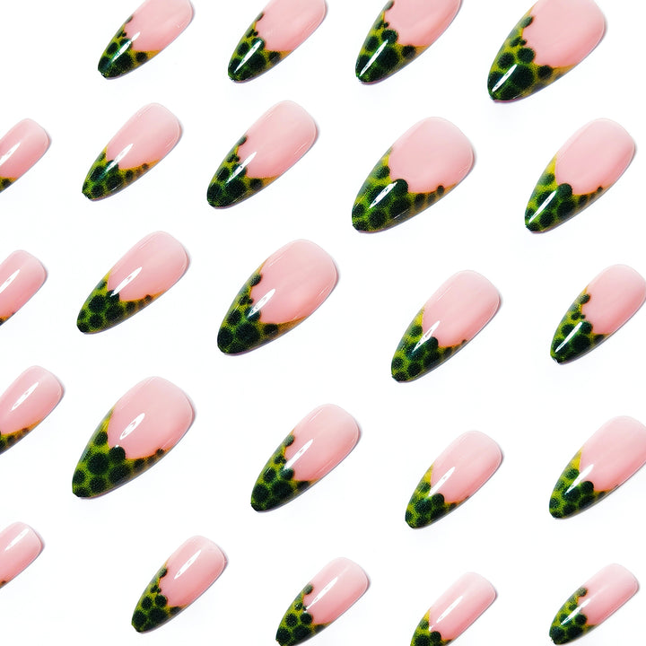 Artificial nails with Creative Leaf Design Kalsten