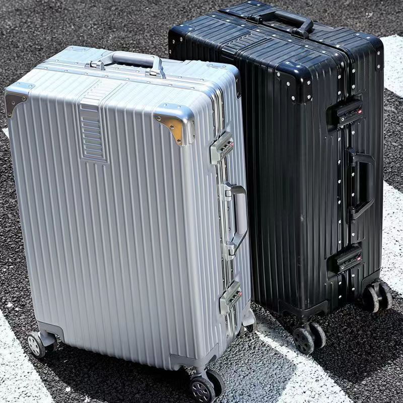 Premium Resilient Hard-Shell Suitcase Kalsten