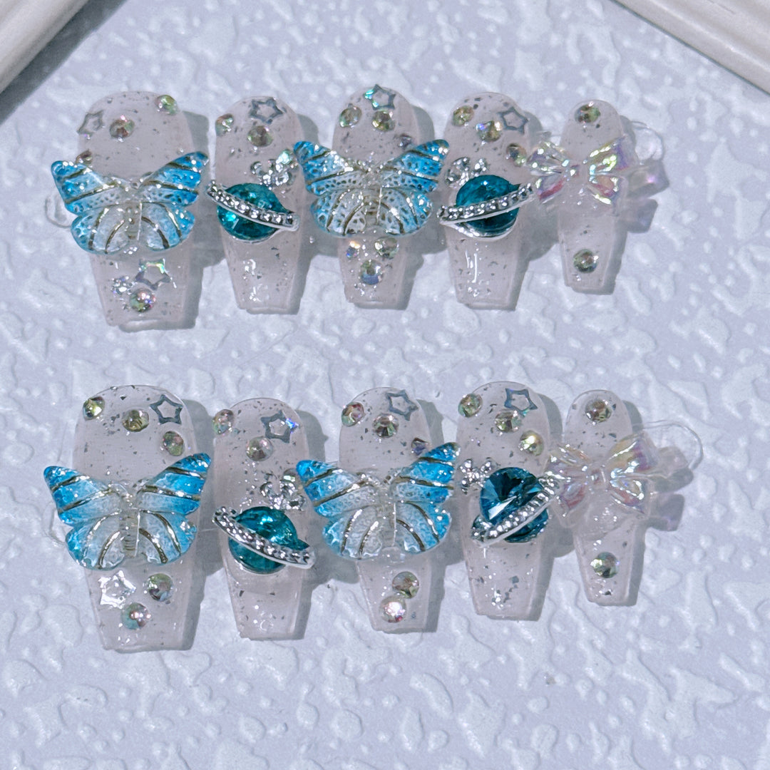 Butterfly Design Press-On Nail Art Set