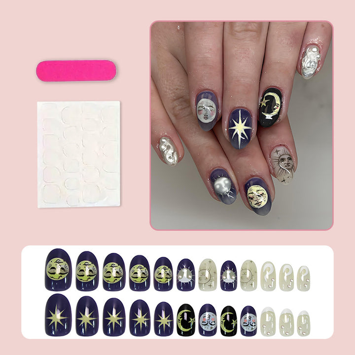 Artificial nail set with heavenly motifs and glamorous details Kalsten
