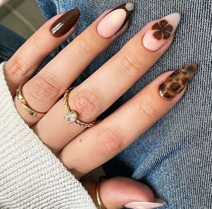 Artistic 3D Floral Nail Art Extensions Kalsten