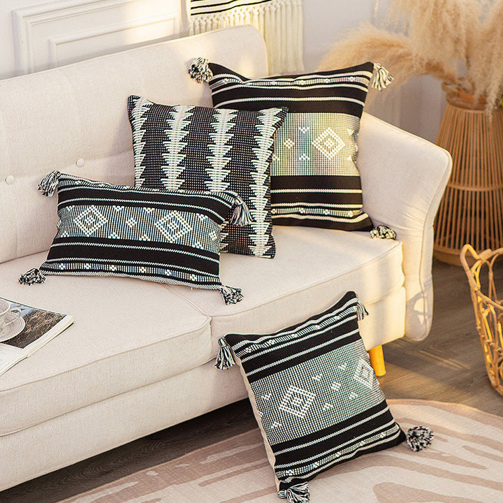 Decorative woven cushion cover with ethnic jacquard, tassels and concealed zipper Kalsten