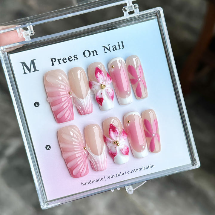 Artistic Press-On Nail Set with Floral Designs