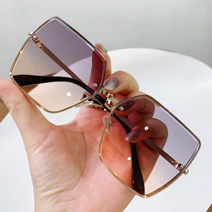 Ladies fashionable square sunglasses with polarized lenses Kalsten