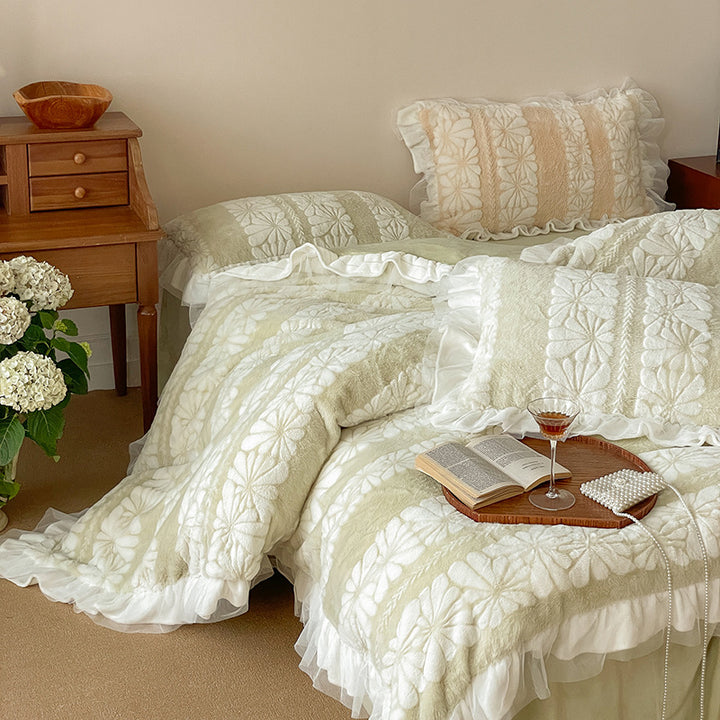 Teddy plush bedding set with ruffle, embroidered floral relief and Sherpa inner side