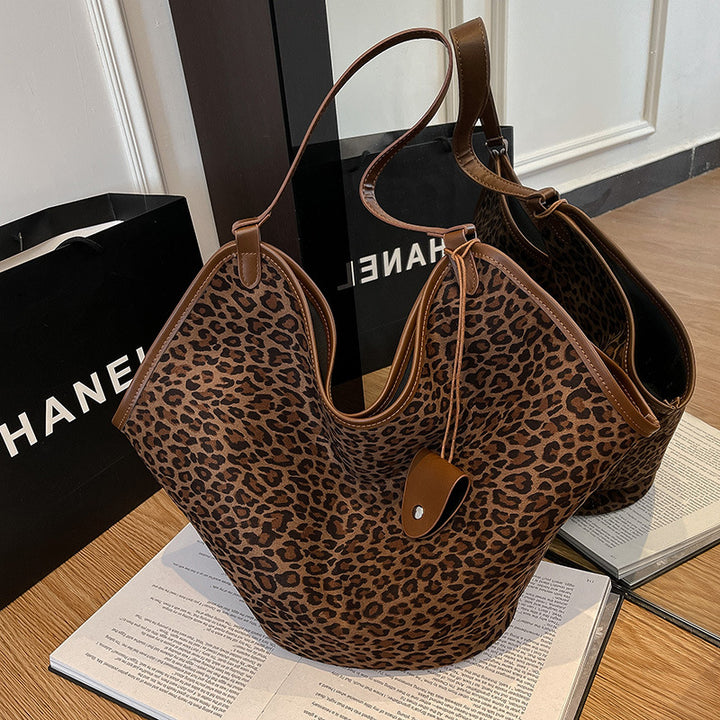 Suede Hobo Bag Kalsten