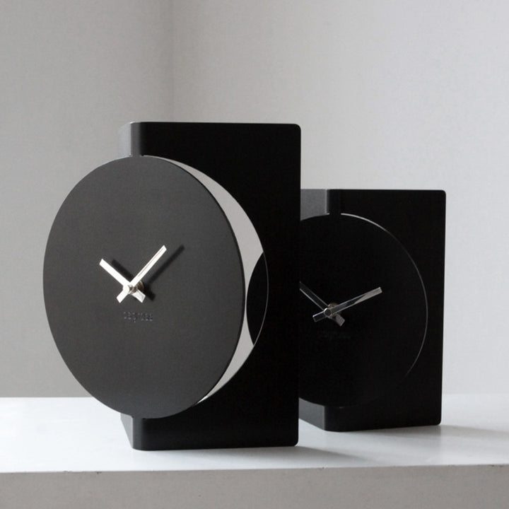 Modern Minimalist Wall Clock