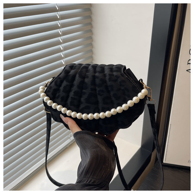 Elegant Shell-Shaped Crossbody Bag Kalsten
