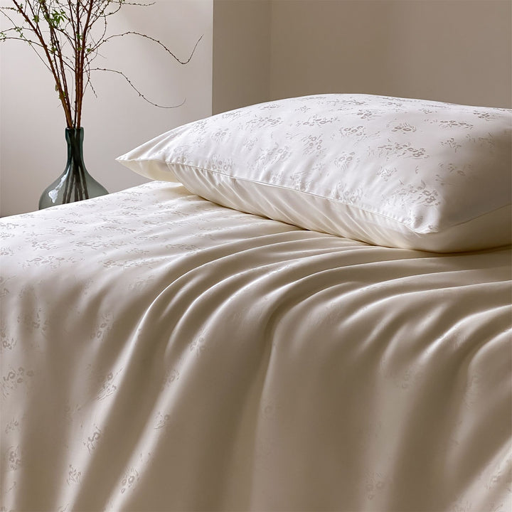 Satin-bedcover-and-pillowcase-set