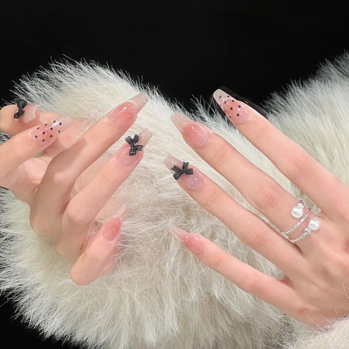 Fashionable Nail Art Kalsten