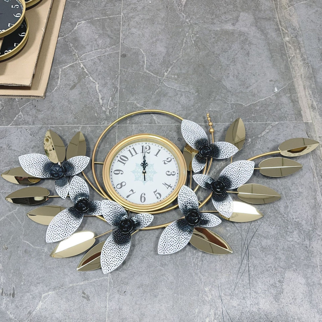 Decorative Metal Floral Wall Clock Kalsten