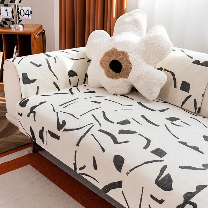 Stretch soft cover with abstract all-over print, elastic hem, and easy-care cotton blend